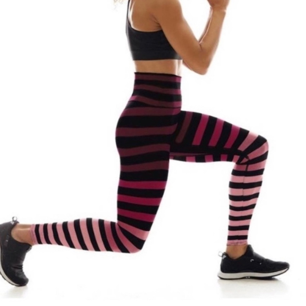 K-DEER Black and Pink Striped High-Waist Leggings